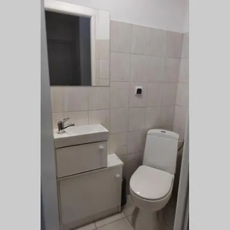 Dla Dwojga W Zacisznej Czesci Sopotu Z Lazienka Wspolna Dla Dwoch Pokoi Luxury tent Sopot