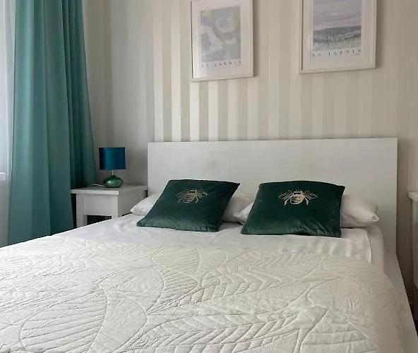 Dla Dwojga W Zacisznej Czesci Sopotu Z Lazienka Wspolna Dla Dwoch Pokoi Роскошный шатер *